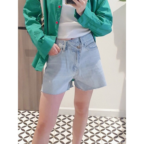 Quần shorts denim đắp chéo AfterBefore