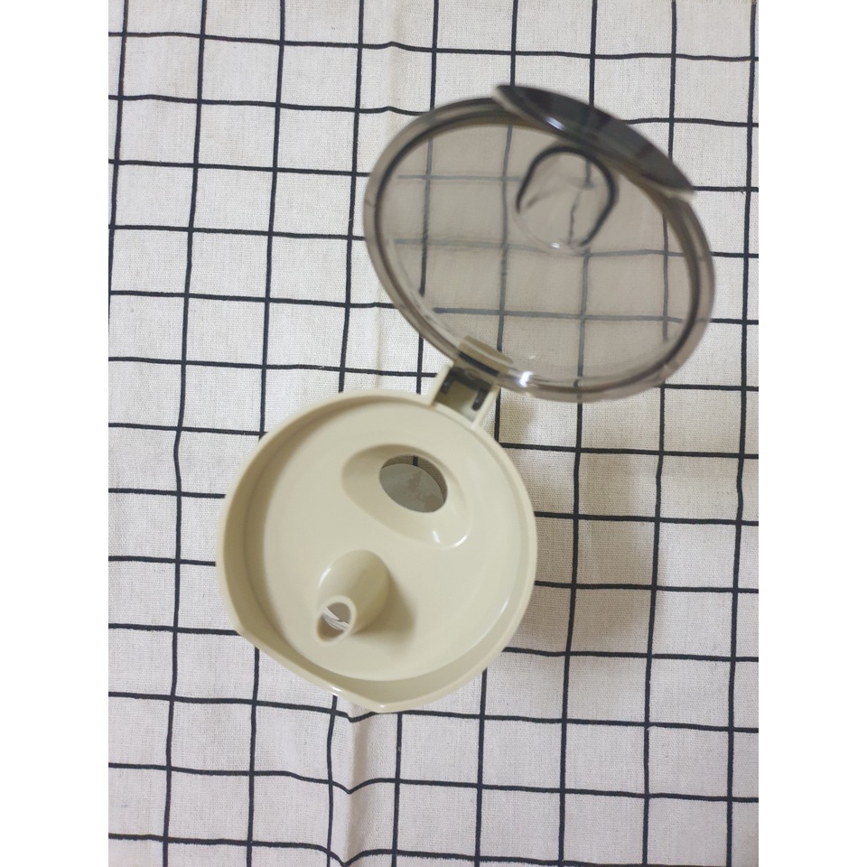 Bình Rót Dầu Dung Tích 550ml, Có Lỗ Rót Dầu Vào, Nghiêng Là Dầu Đổ Ra, C15cm x R10cm (ảnh thật)