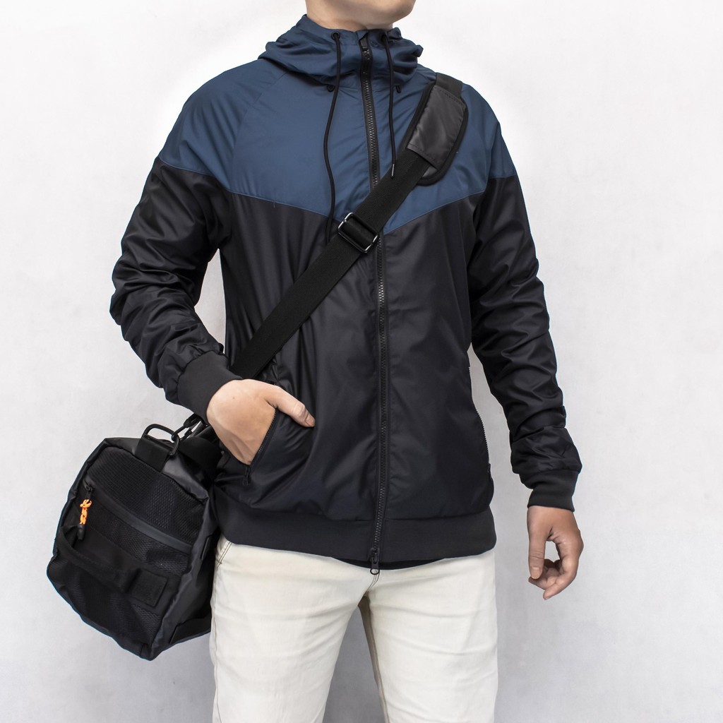 Áo khoác Nike Windrunner Jacket - Đen phối xanh lam