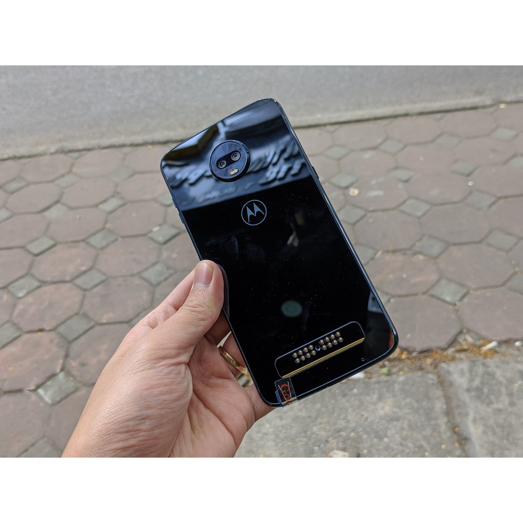Điện thoại Motorola Moto Z3 Play 5G | Cấu hình mạnh, máy mượt, pin khỏe | tại Playmobile | BigBuy360 - bigbuy360.vn