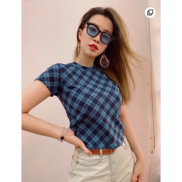 Áo croptop sọc caro 2 màu  vnxk