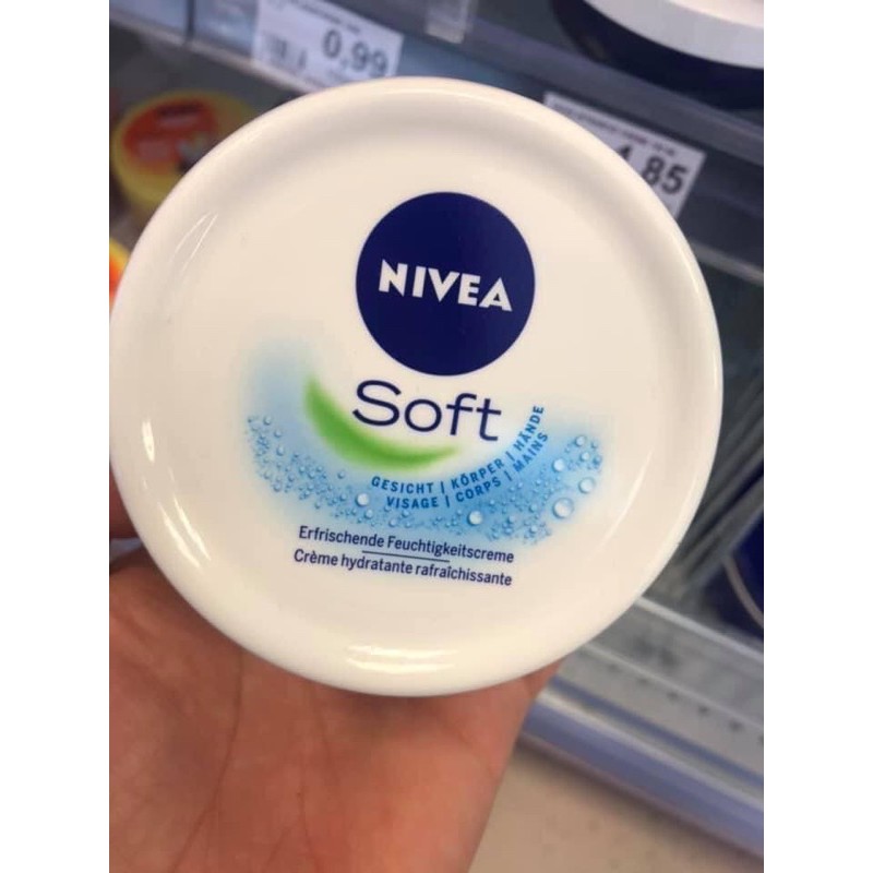 Kem dưỡng ẩm Nivea Soft 200ml