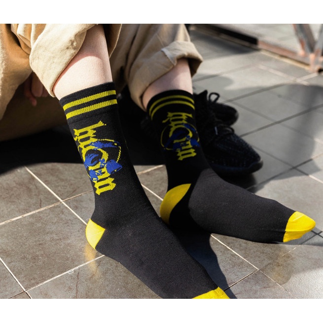 Tất Vớ thể thao cao cổ Nam Nữ phong cách trẻ trung, cá tính, năng động.