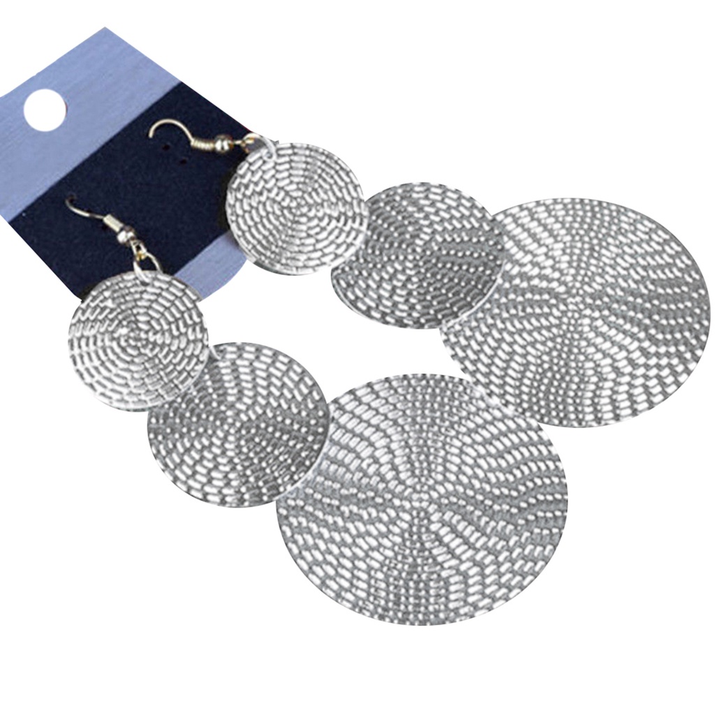 Đôi bông tai họa tiết những hình tròn cá tính cho nữ