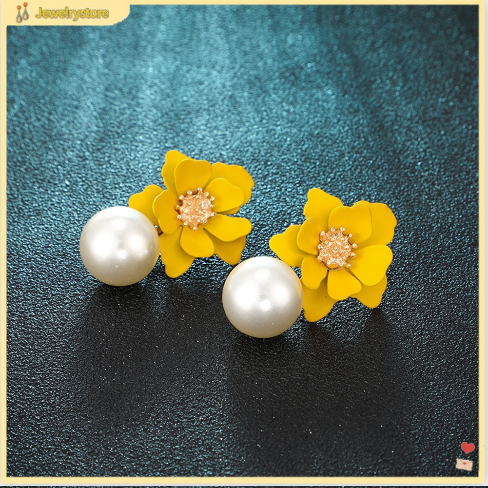 Đôi Bông Tai Mặt Hoa Đính Ngọc Trai Nhân Tạo Thời Trang