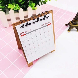 Lịch để bàn BTS.  Zalo