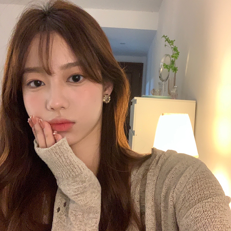 Bông Tai Tròn Họa Tiết Caro Dễ Thương Ngọt Ngào Phong Cách Hàn Quốc