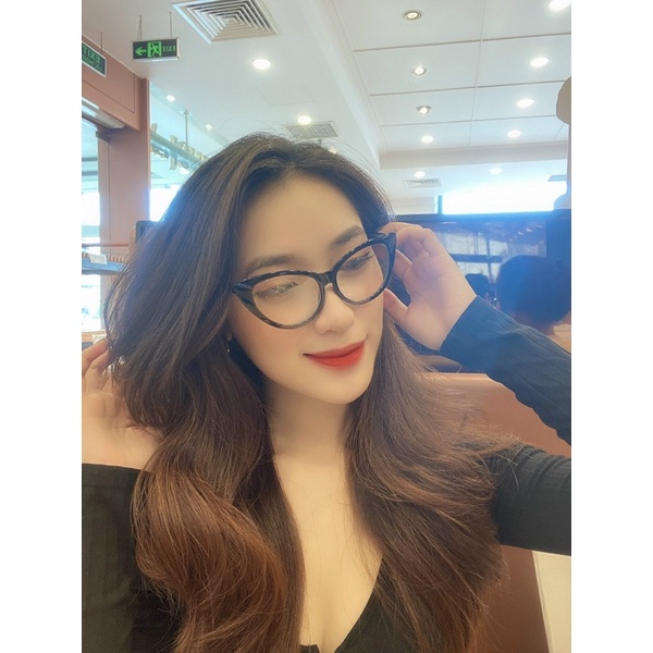 Kính nữ Shein full box chính hãng , có mail mua hàng của web chính hãng