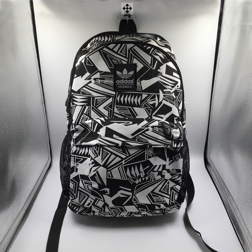 Balo Adidas Họa Tiết 08