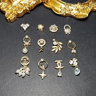 Charm đá đính móng C036