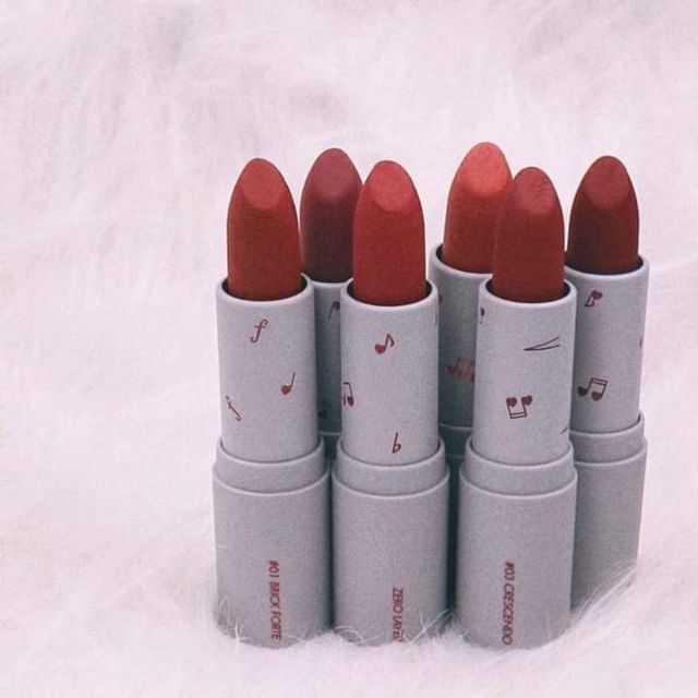 Romand  Zero Layer Lipstick