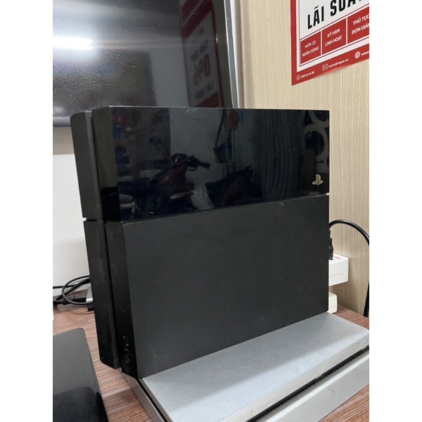Máy chơi game Playstation 4 (PS4) FAT 1100 / 1200