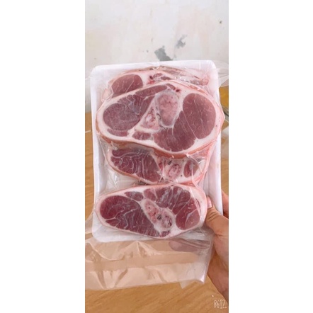 Bắp giò heo cắt khoanh