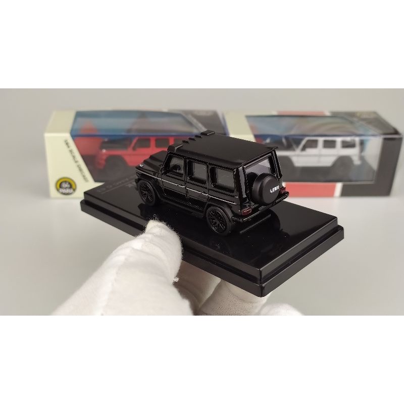 Mô hình ô tô Mercedes G63 LBWK 1/64 Para64