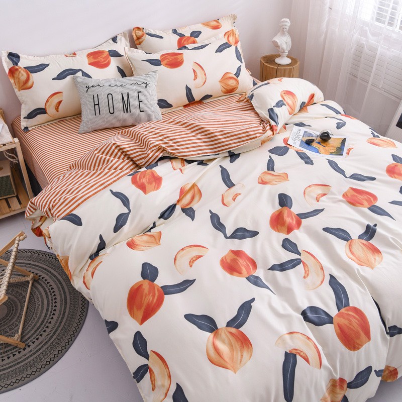 Bộ chăn ga gối Cotton poly M2T bedding gồm vỏ chăn mền, drap nệm và 2 vỏ gối nằm họa tiết quả đào