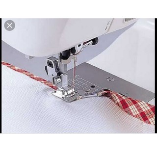 Chân vịt viền cho máy gia đình