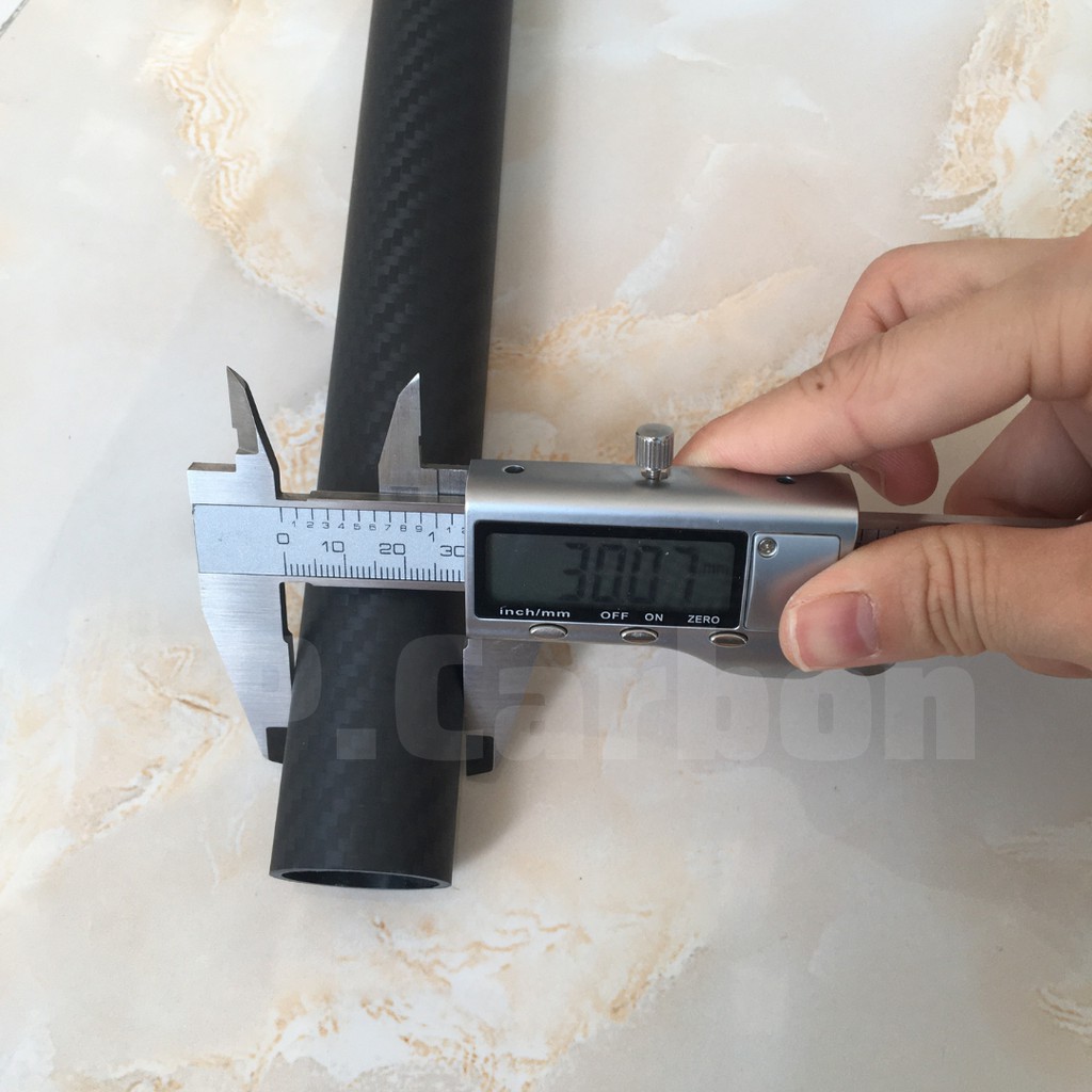 Ống carbon 3K rỗng dài 1 mét, đường kính ngoài 30mm, đường kính trong 26mm