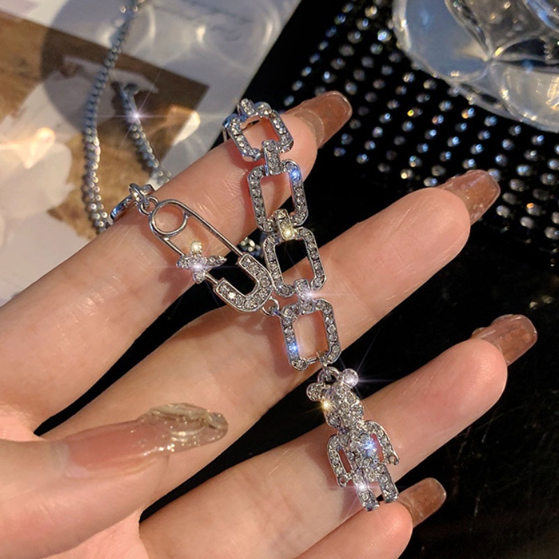 Vòng cổ Hình Gấu Đính Đá Toàn Diện Phong Cách Hip Hop Sang Trọng Thời Thượng 2022 Cho Nữ