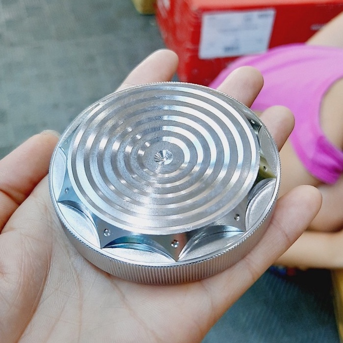 Nắp bình xăng Salaya Inox Thái Xoáy