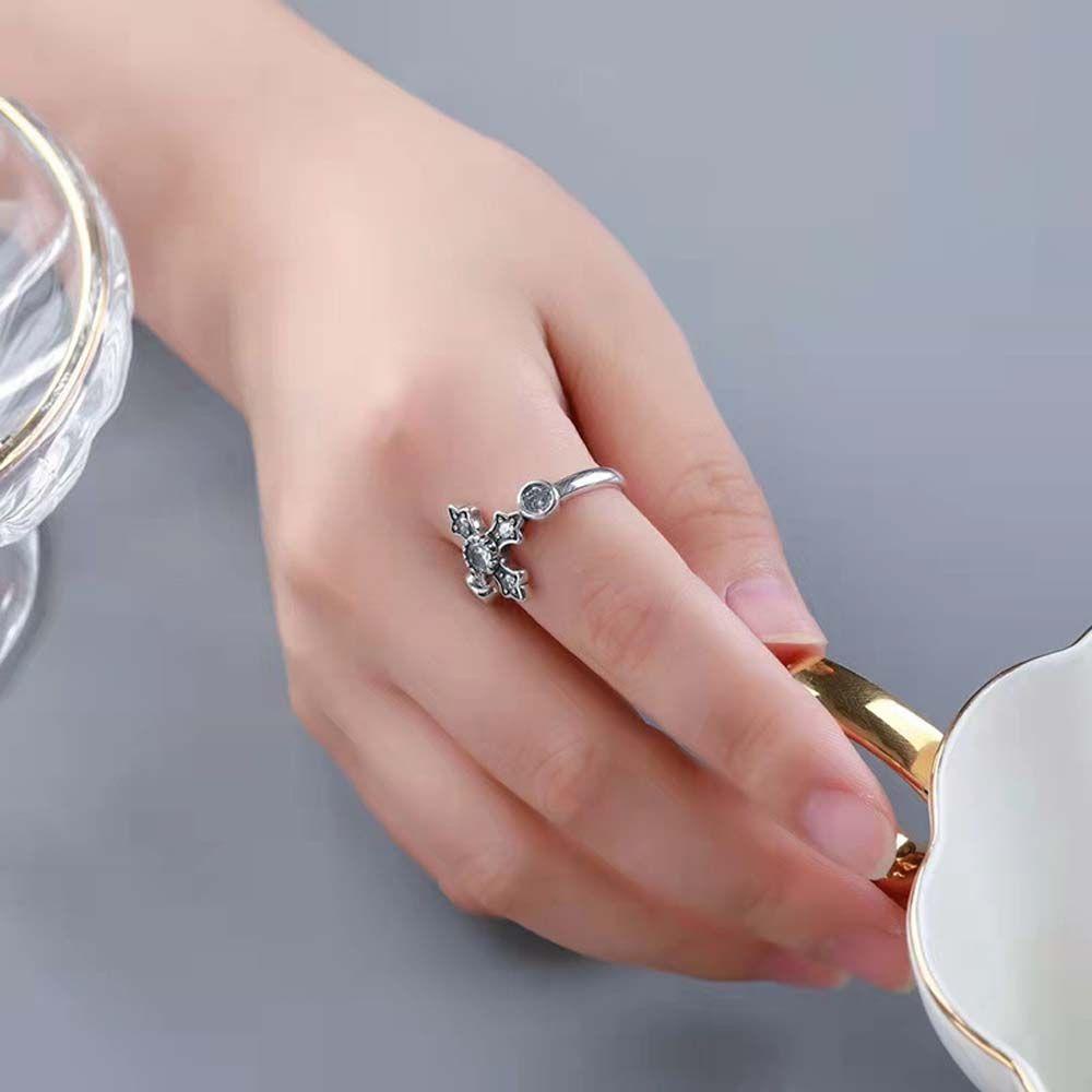 Nhẫn Hở Đính Đá Zircon Cổ Điển Cá Tính Cho Bạn Gái