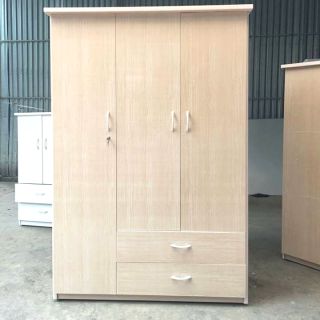Tủ 3 cánh màu gỗ sồi cao 1m85 Bn06.2
