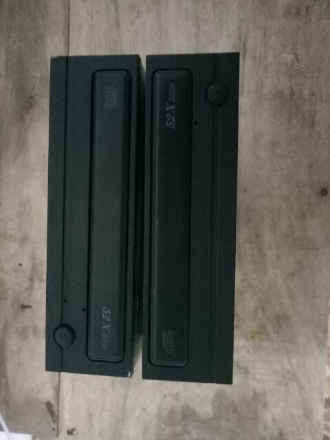 Ổ đĩa DVD, CD tháo máy sống chết chưa rõ