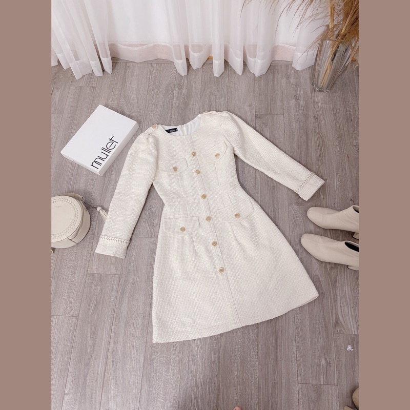 VÁY DẠ SNOW TRẮNG