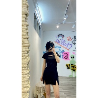 Váy Cut-out body da lộn / uni