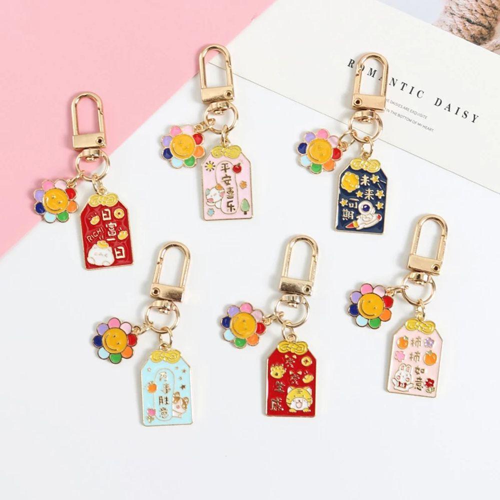 Móc Khóa May Mắn Họa Tiết Hoạt Hình Dễ Thương