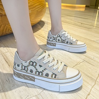 Giày thể thao nữ họa tiết gc 2 ooo màu loại đẹp