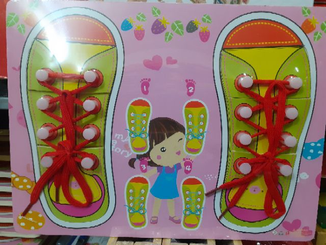Bộ luyện kỹ năng xỏ giày cho bé