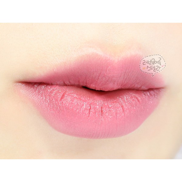 Son Kem Lì Revlon Ultra HD Matte Lip Color #600 HD Devotion màu hồng gạch