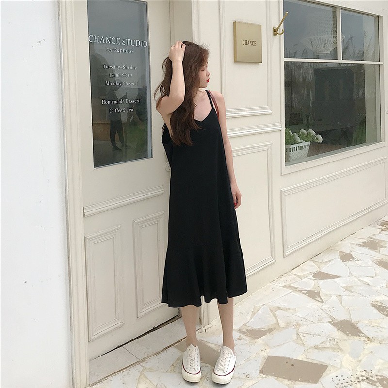 Váy midi kiểu đuôi cá màu đen trẻ trung xinh xắn | BigBuy360 - bigbuy360.vn