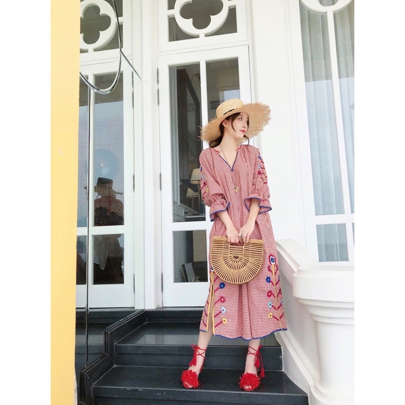 Váy bohemian dáng rộng thêu chấm bii