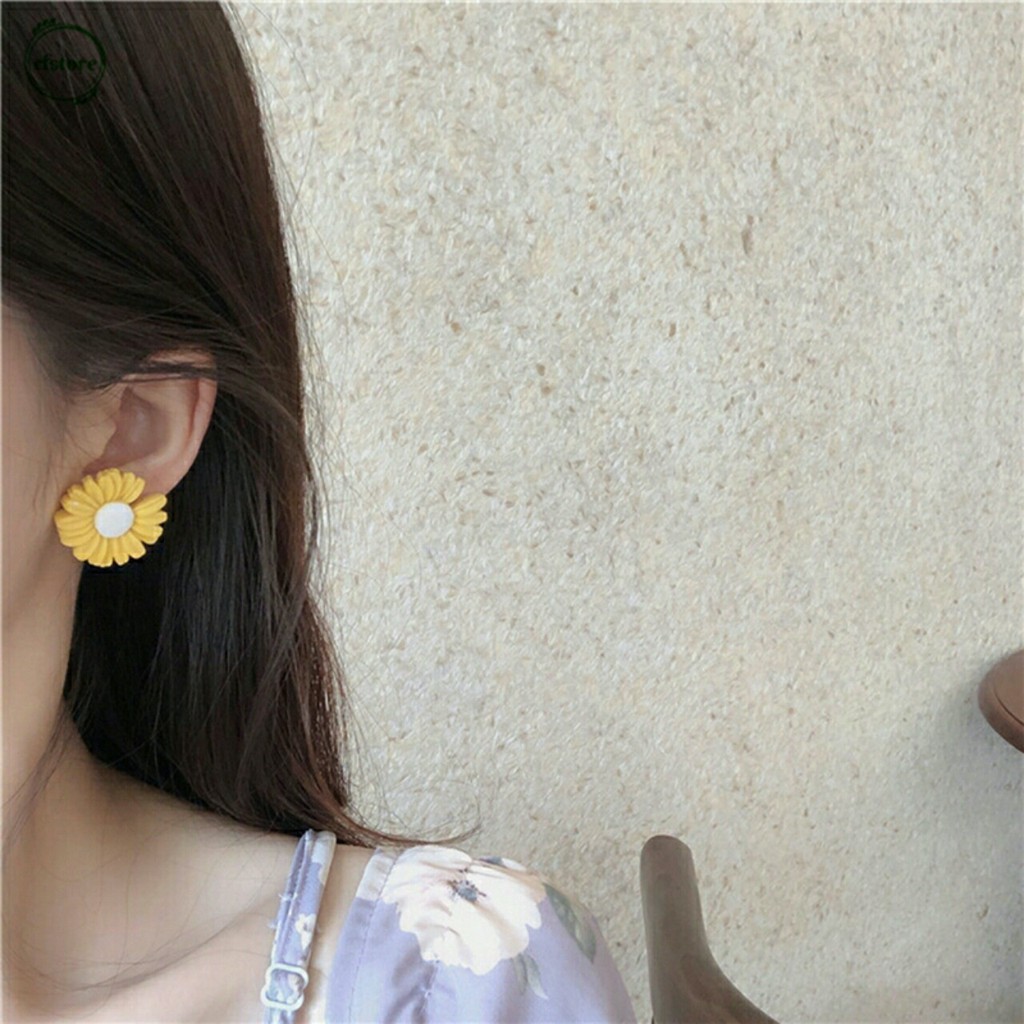 Bông tai hoa cúc xinh xắn cute