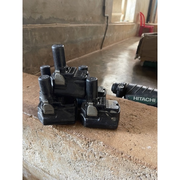 Pin hitachi 10,8v hàng bãi zin
