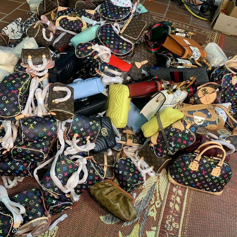 Emy fashion chi dieutuong