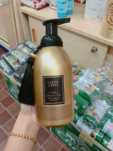 SỮA TẮM CATHY CHOO 9 POLLENS BODY MOUSSE CLEANSER 550ml