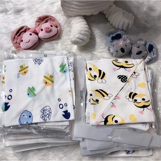 Khăn Tam Giác Cho Bé HAPPY BEAR - Khăn Yếm Tam Giác Cotton Có Cúc Bấm Xuất Nhật