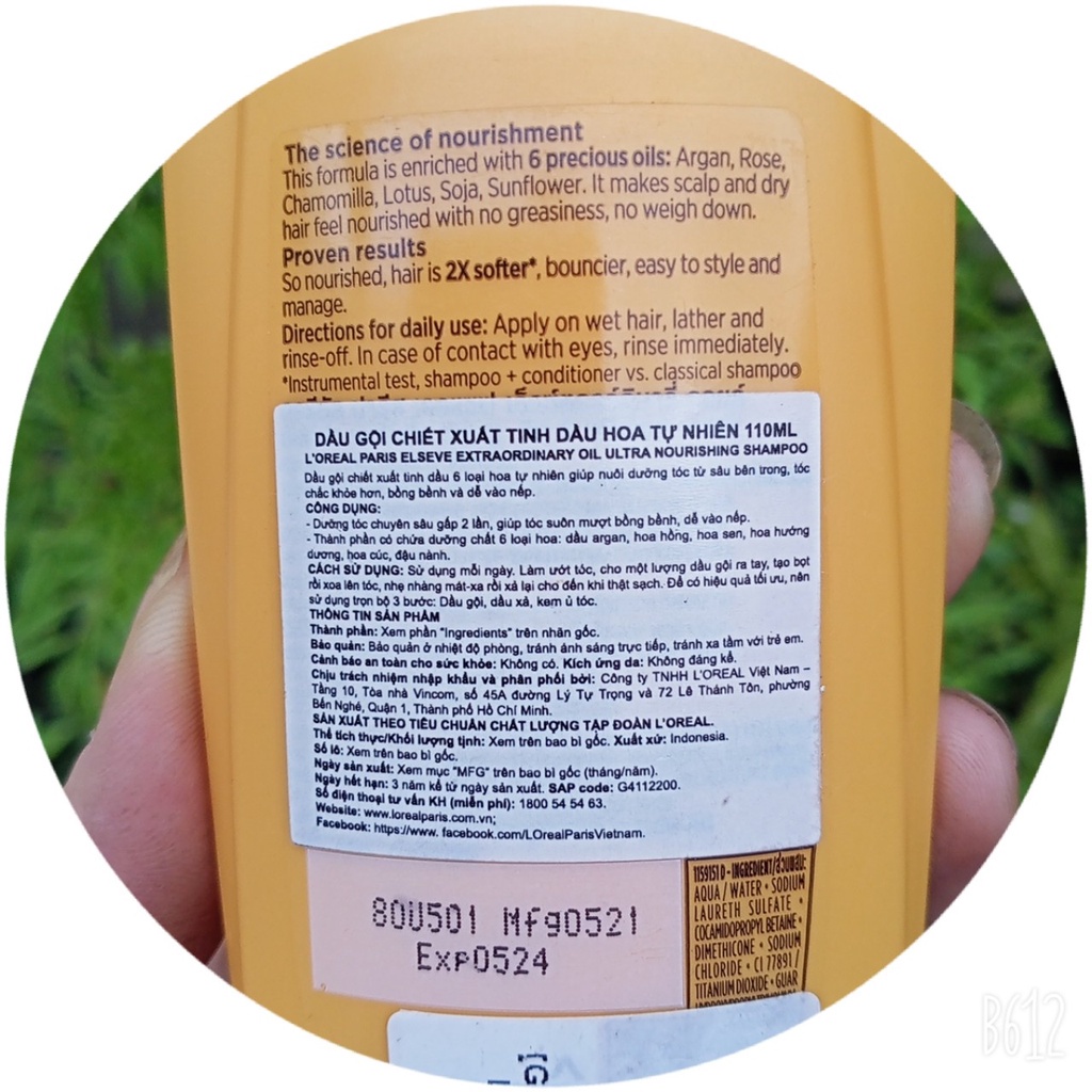 Dầu gội dưỡng tóc L'Oréal Elseve tinh dầu hoa 110g - Giao màu ngẫu nhiên