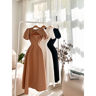 Váy maxi cổ tam giác 3 màu(Sẵn tại shop)