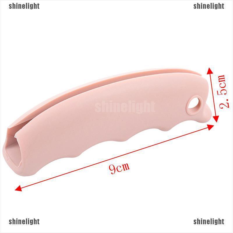 Tay Cầm Hỗ Trợ Đa Năng Khi Mang Theo