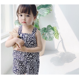 Quần áo gửi quỳnh phương