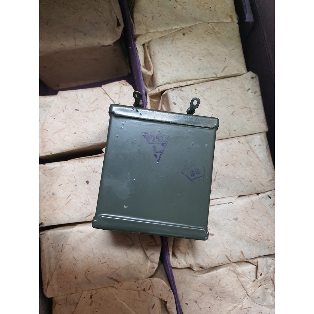 Tụ dầu Nga 1mkf/500v