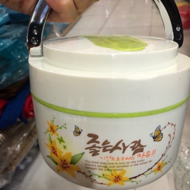 Hộp đựng cơm nhựa