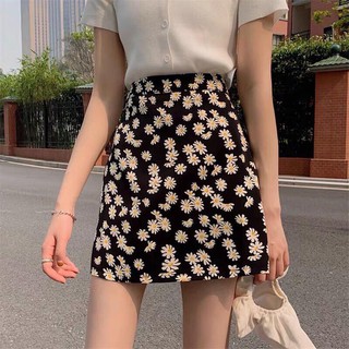 SET CHÂN VÁY HOA CÚC+ ÁO THUN TRẮNG