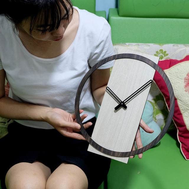 [Mã LIFE20KALL giảm 10% đơn 50K] [Siêu Rẻ] Đồng hồ gỗ nghệ thuật phong cách Hàn Quốc