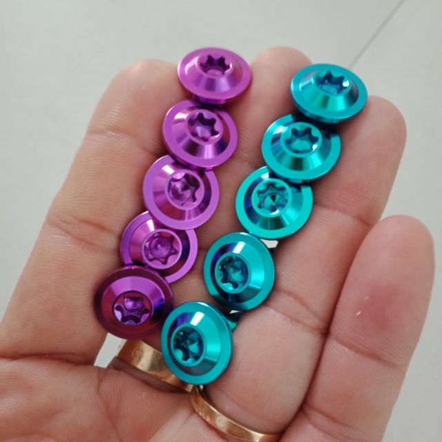(GR5 XỊN  LOẠI 1)  combo 20 ốc  6li gắn full áo  dè  ốp  pô baga dây  dầu  cần  ter  winner v1