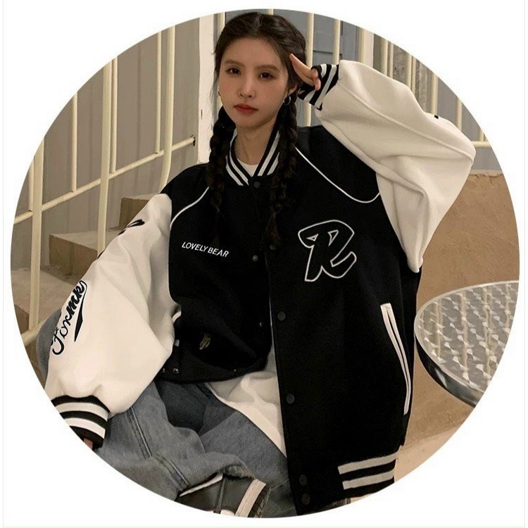 (FREE SHIP) ÁO KHOÁC BOMBER NỮ HỌA TIẾT CHỮ  R ĐẸP SANG CÁ TÍNH THỜI TRANG TK 2022