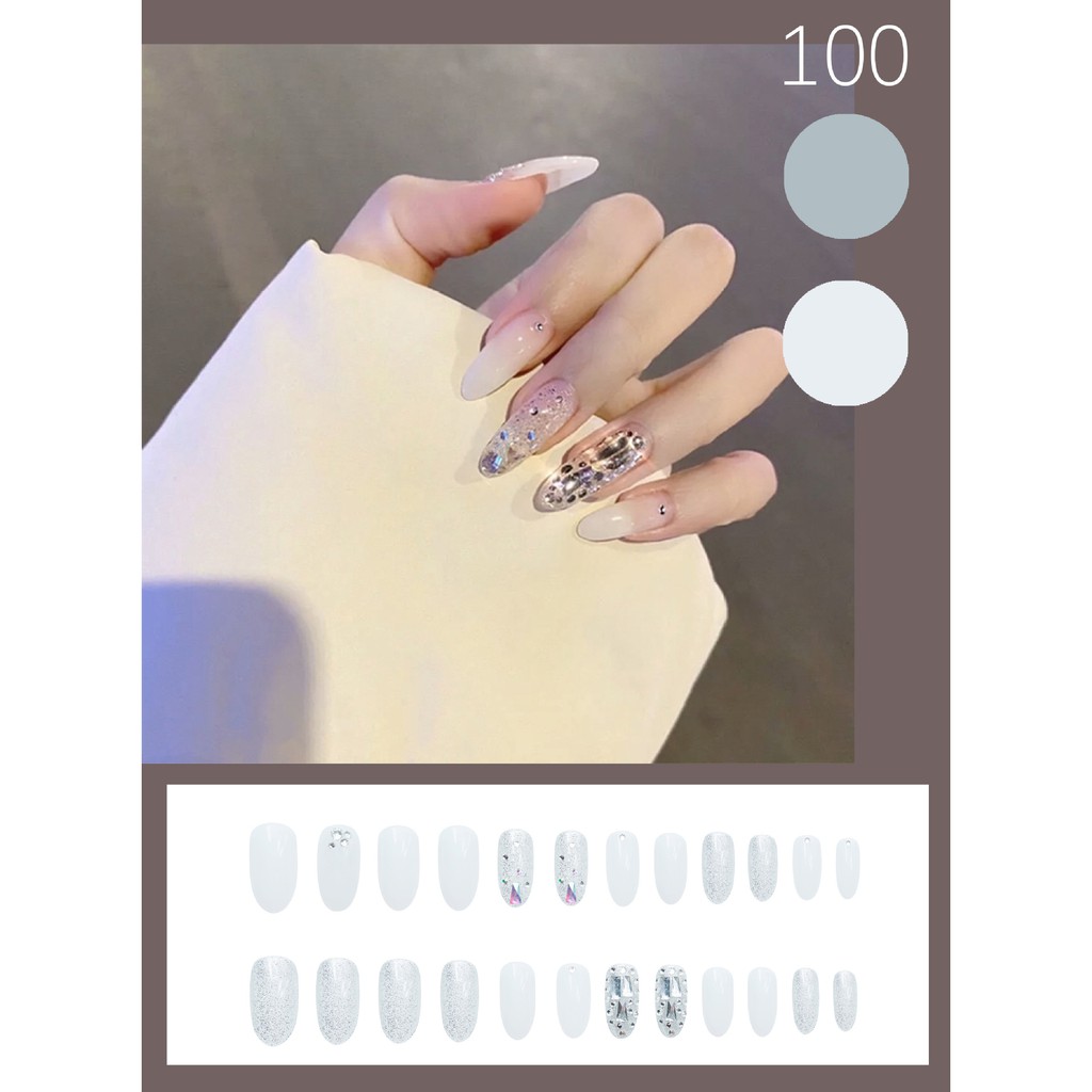 Bộ 24 móng tay giả Nail Nina trang trí đá bạc Ladder Rhinestone mã 100【Tặng kèm dụng cụ lắp】
